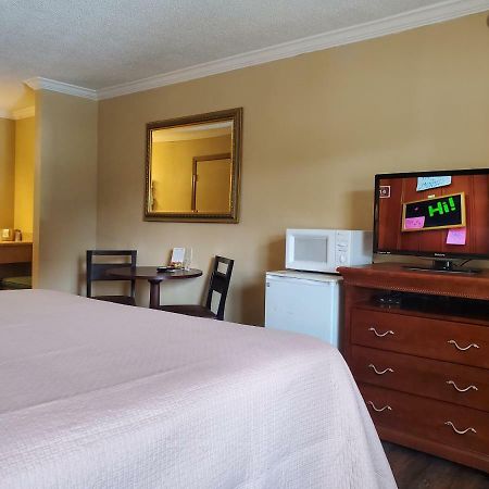 بيدجن فورج Colonial House Motel المظهر الخارجي الصورة