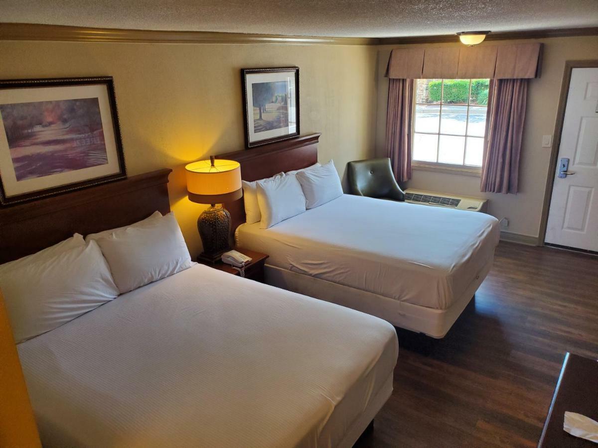 بيدجن فورج Colonial House Motel المظهر الخارجي الصورة