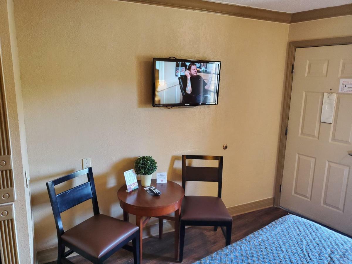 بيدجن فورج Colonial House Motel المظهر الخارجي الصورة