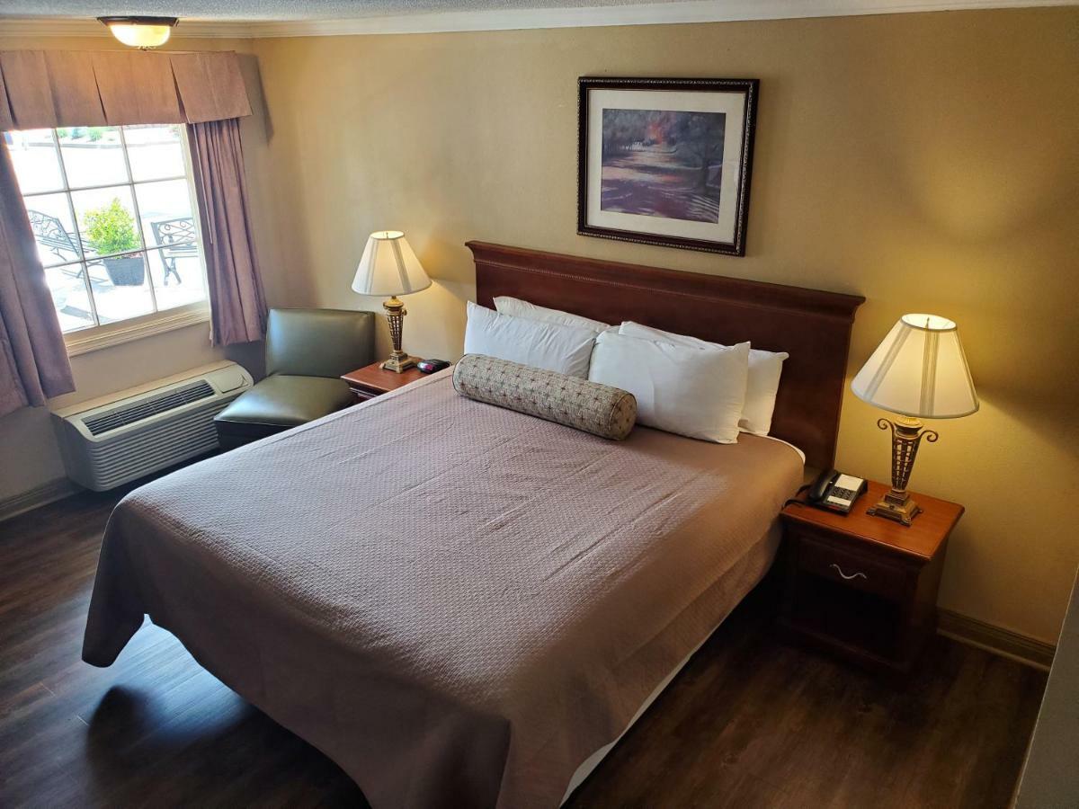 بيدجن فورج Colonial House Motel المظهر الخارجي الصورة